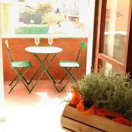 Cozy Coastal Gateway Apartment Лидо ди Остия Екстериор снимка